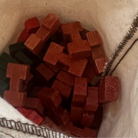 Used Lincoln Logs toy sets - Picture 3 of 3